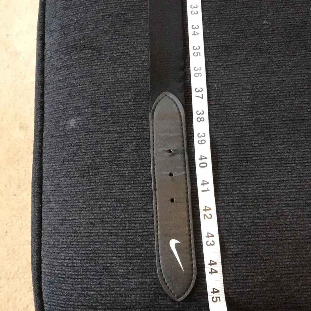 Nike Men’s Black Adjustable Elastic Baseball Belt-One Size from 29-45 inches